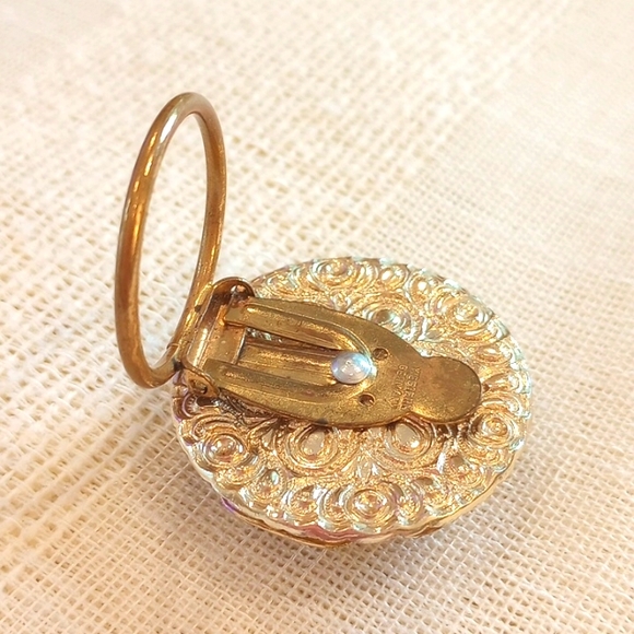 Vintage Gold tone Filigree Scarf Clip Circa 1960s FREE W BUNDLE!! - Picture 4 of 4